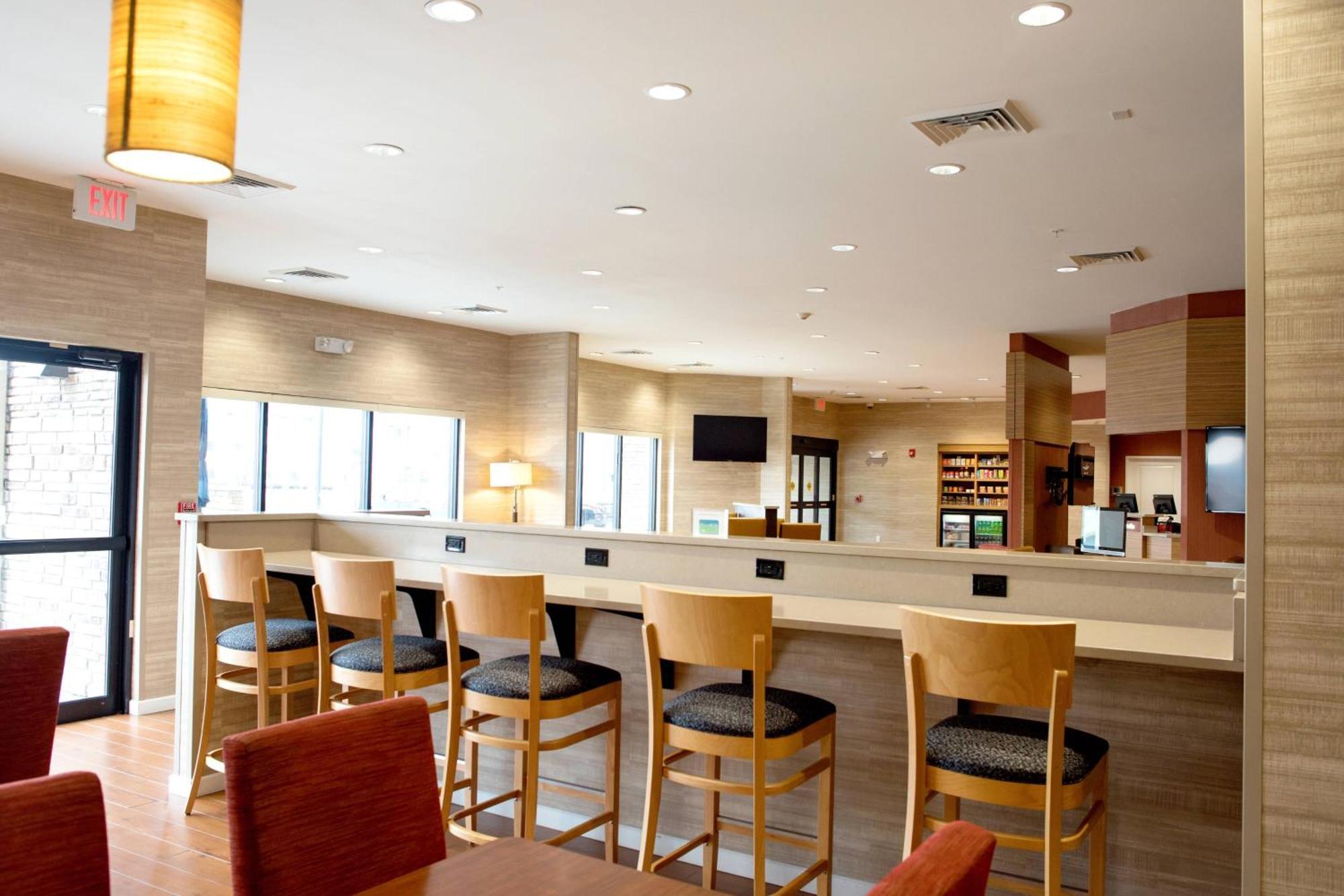 Towneplace Suites By Marriott Ames Exteriér fotografie